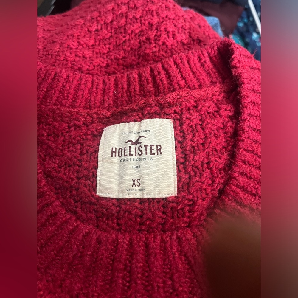 Hollister Long Sleeve